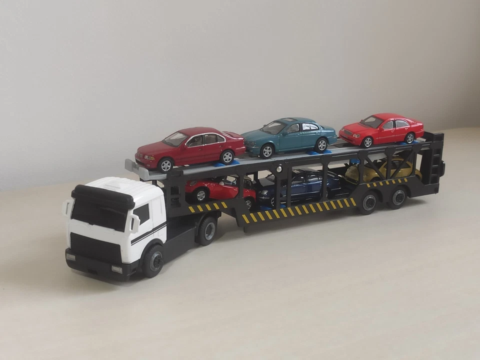 Mercedes-Benz Actros Bisarca Con Auto BMW,Jaguar,Lexus,Mini 1/72 Camion Truck - Immagine 4 di 4