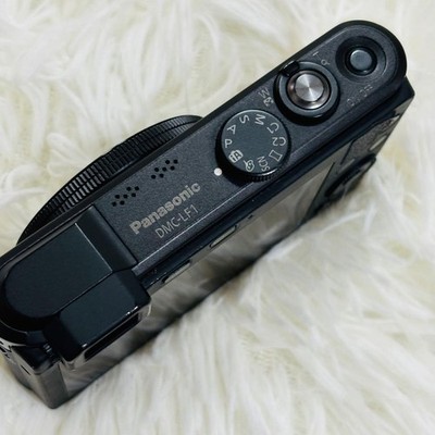 Panasonic LUMIX DMC-LF1 Compact Digital Camera with LEICA Lens and