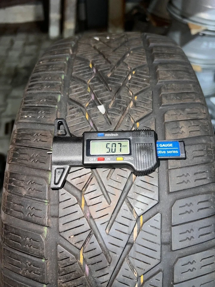 2x Winterreifen 215/60 R16 99HXL Semperit Speed-Grip 2 2015 5mm - Bild 2 von 4