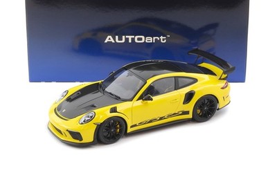 1:18 AUTOart Porsche 911 991.2 GT3 RS Weissach Package Racing yellow 78178