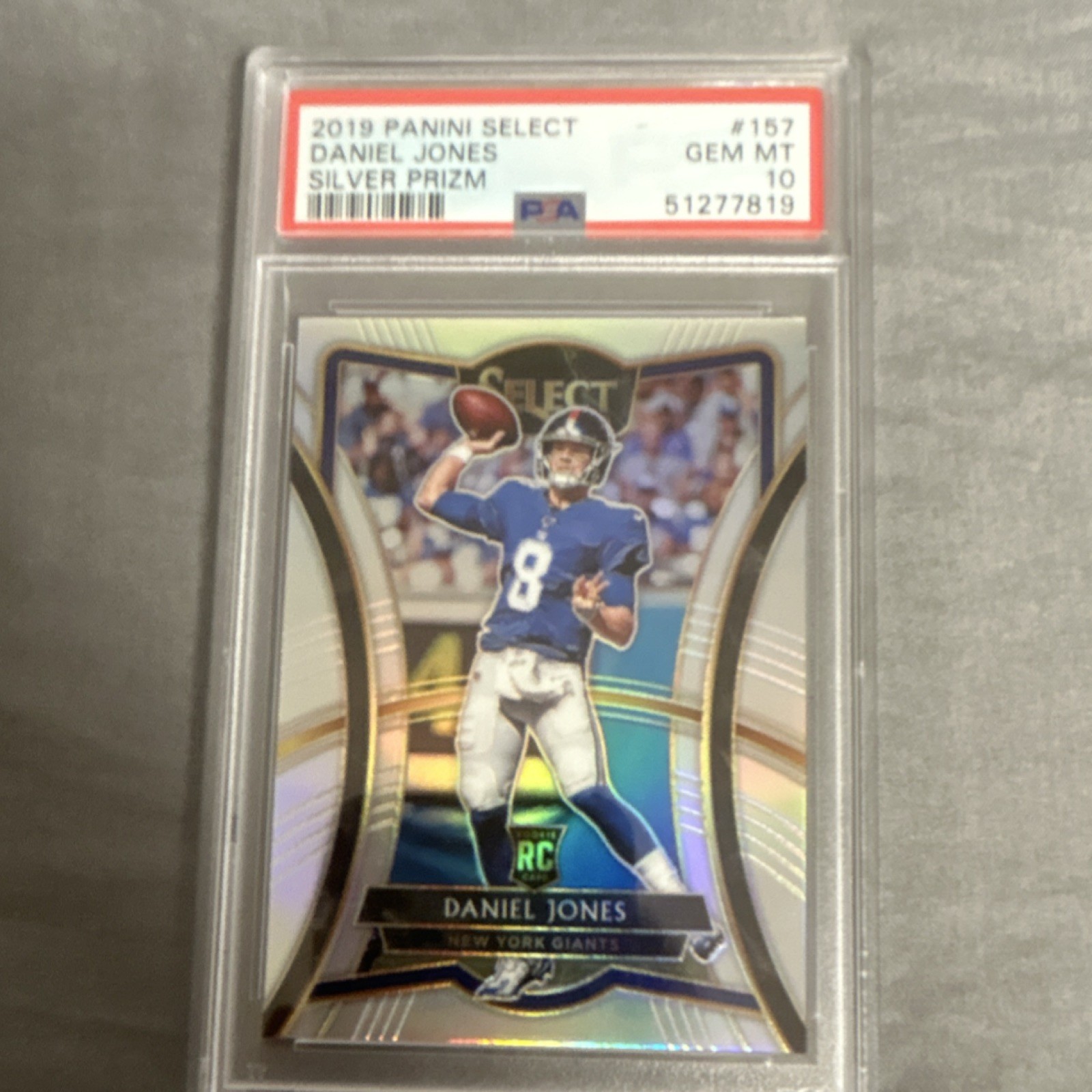 2019 Panini Select Premier Level Daniel Jones #157 Silver Prizm PSA 10 Rookie