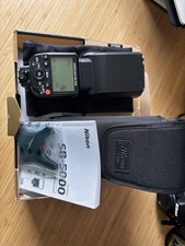 Nikon SB-5000 Speedlight Flash   Box  All Accessories, Perfect condition