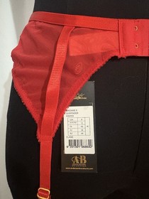 DITA VON TEESE Red madame X Suspender Garter Belt US 8 UK 12 EU 38 M NWT