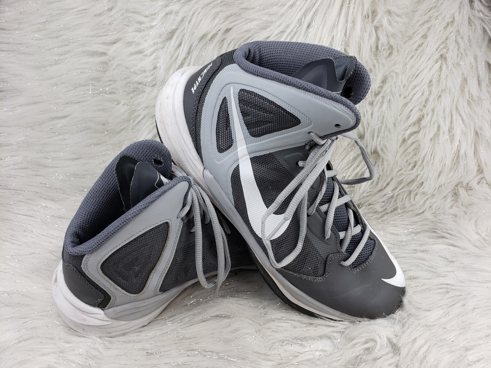 NIKE Prime Hype DF 683705-083 Gray White Basketball Sneakers Mens Size US 9.5