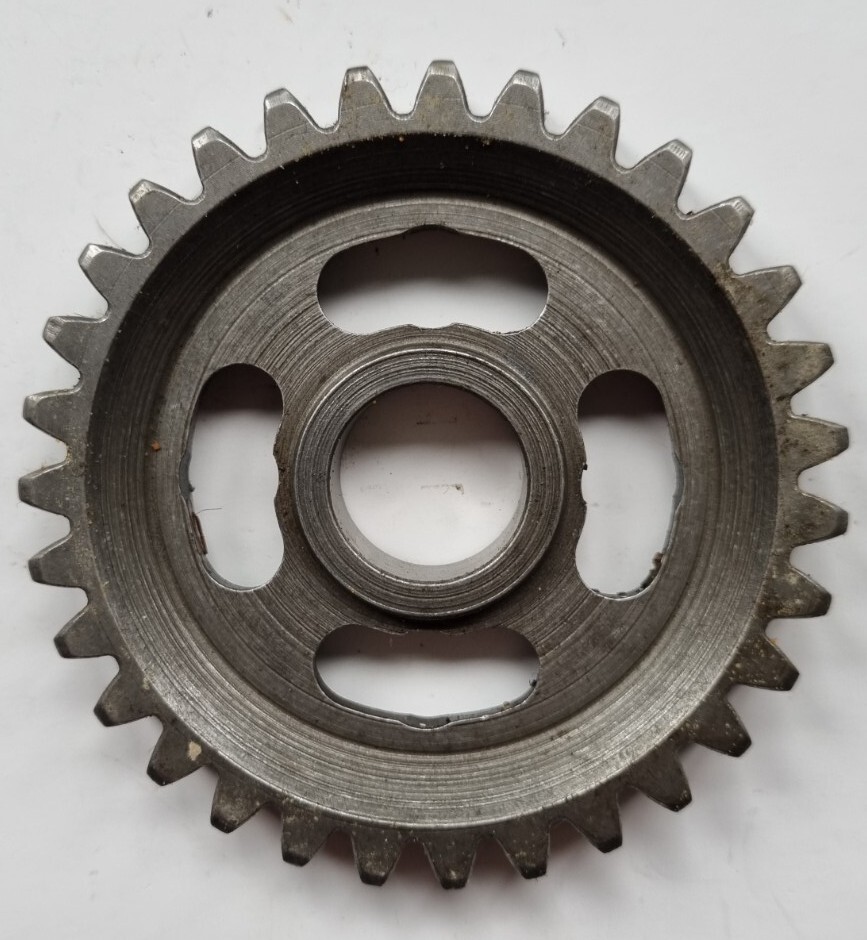 BRAND NEW RARE GENUINE HUSQVARNA 1ST GEAR 31T 19801983 CR MODELS 16 11