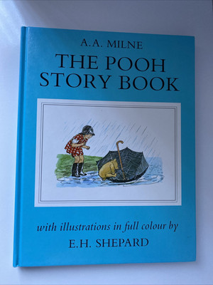 The Pooh Story Book A.A.Milne Three memorable episodes Vintage