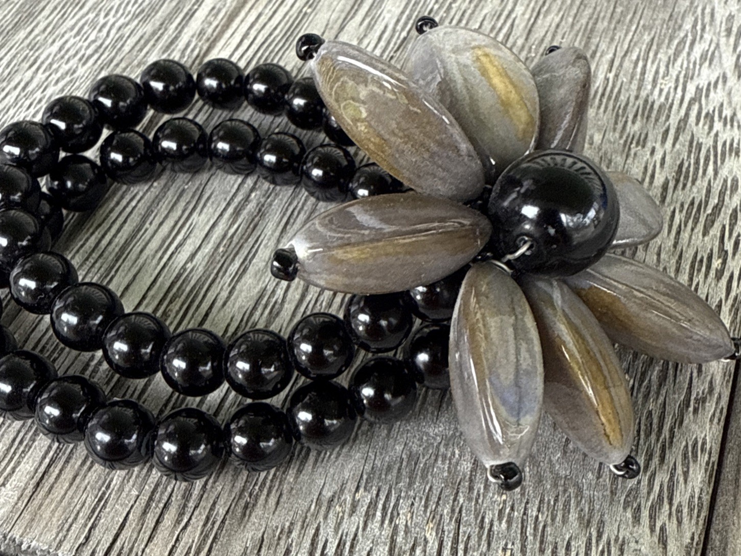 Double Stranded Flower Stretch Bracelet Plastic G… - image 4