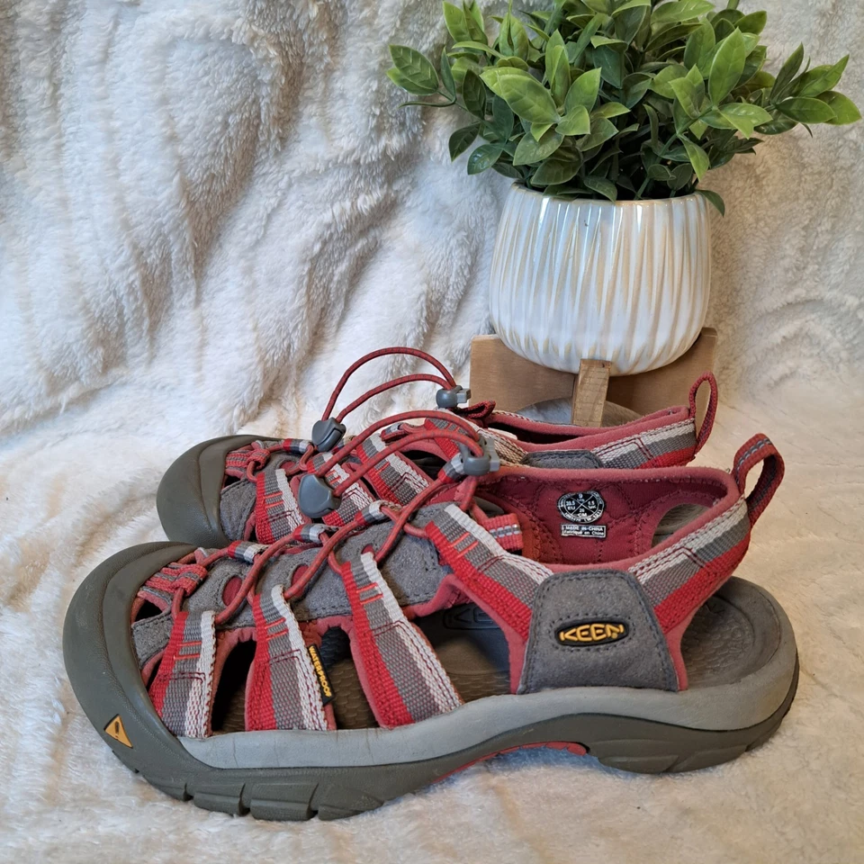 Sandalias Keen Newport H2 impermeables deportivas al aire libre senderismo rojas para mujer talla 9 Foto 4 de 4