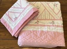 Twin Quilt Set 3pc Pink Floral Lattice Cottagecore Quilt  2 Standard Shams
