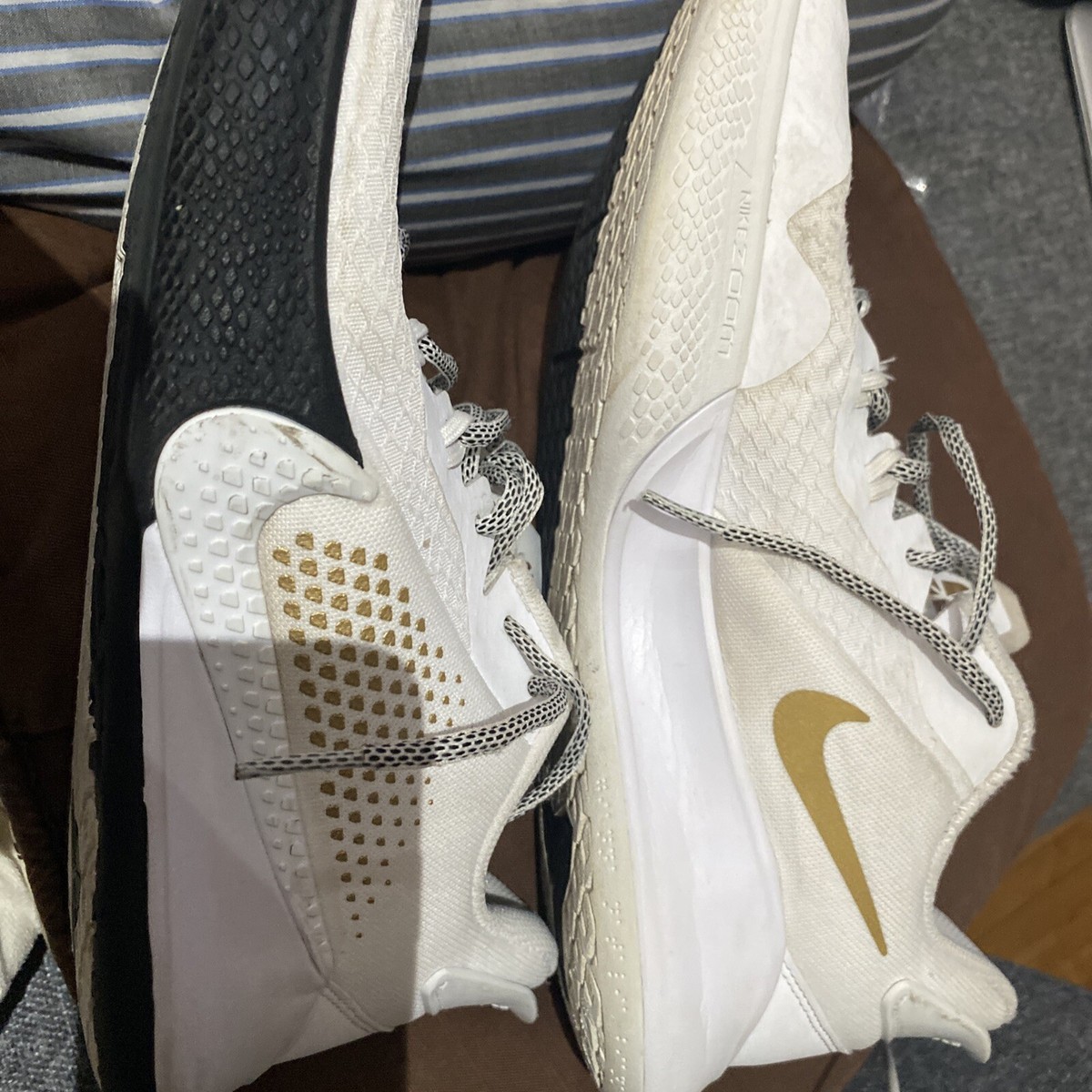 Nike Mamba Fury CZ8770-100 Mens 9 Sneaker White Metallic Gold Basketball Shoes Nike Mamba Fury  main image 2