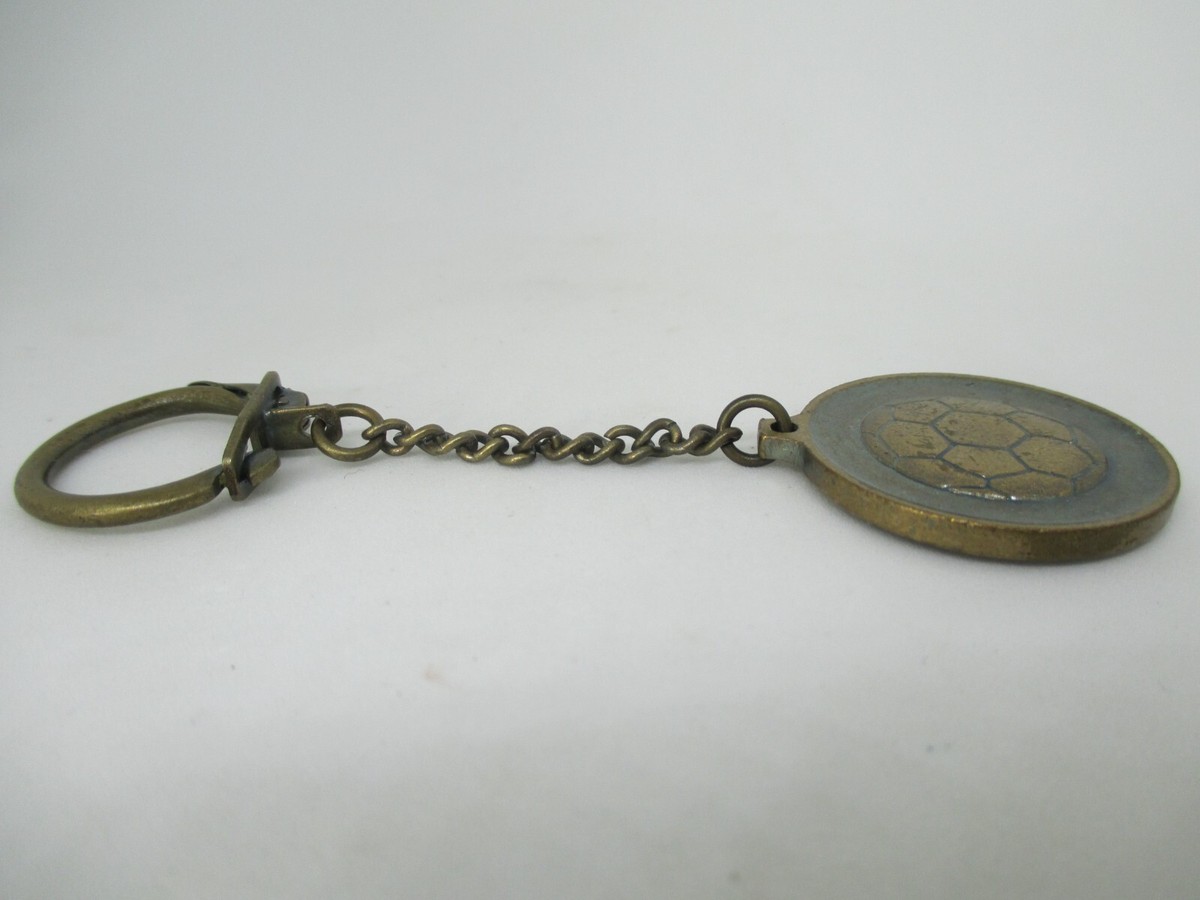 Vintage DFV Deutscher Fussball Verband der DDR Sport Schlüsselanhänger Metall