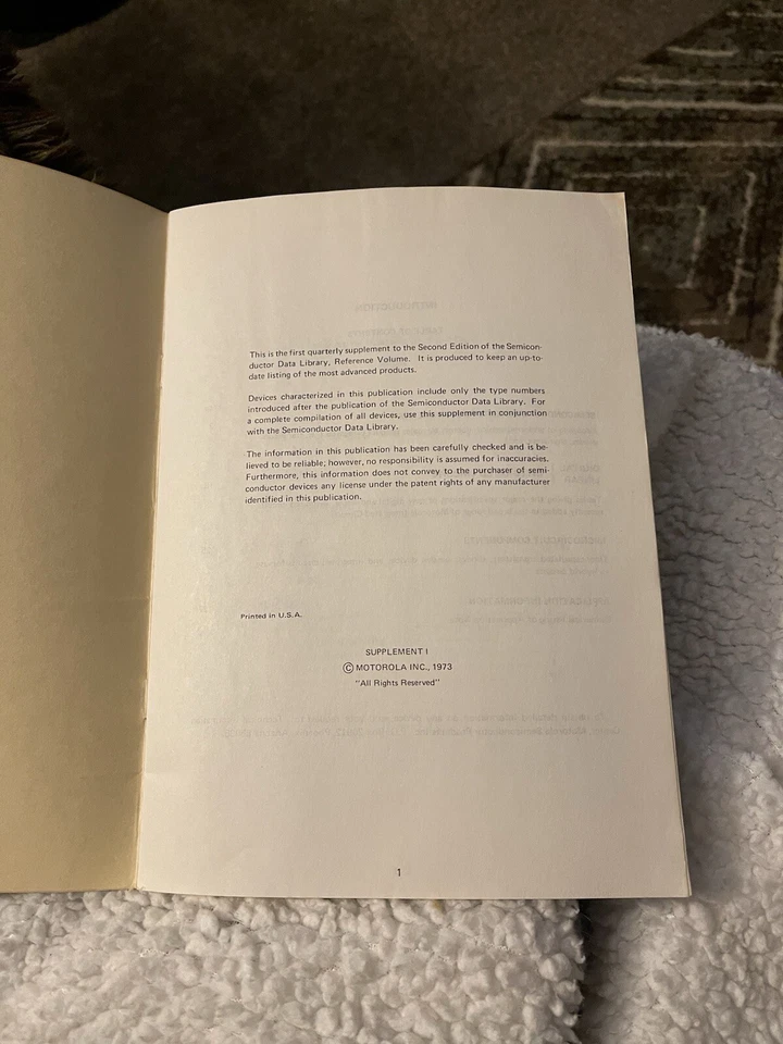 The Semiconductor Data Library By Motorola Second Edition Supplement One - Image 3 of 4