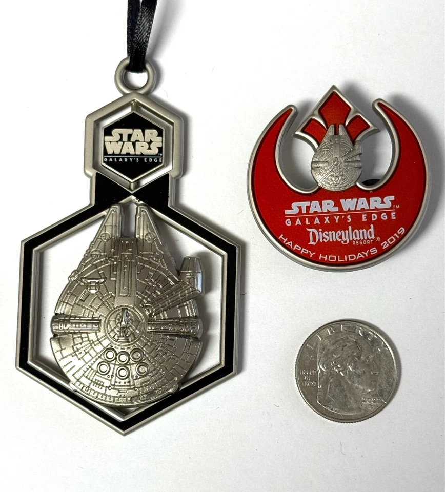 DLR Star Wars Galaxy's Edge 2019 regalo de apertura, prendedor LE Disney y adorno de metal Foto 2 de 4