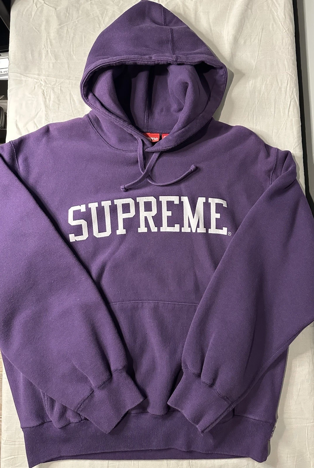 Supreme Varsity Felpa con Cappuccio Viola Scuro Uomo Taglia S Autentica