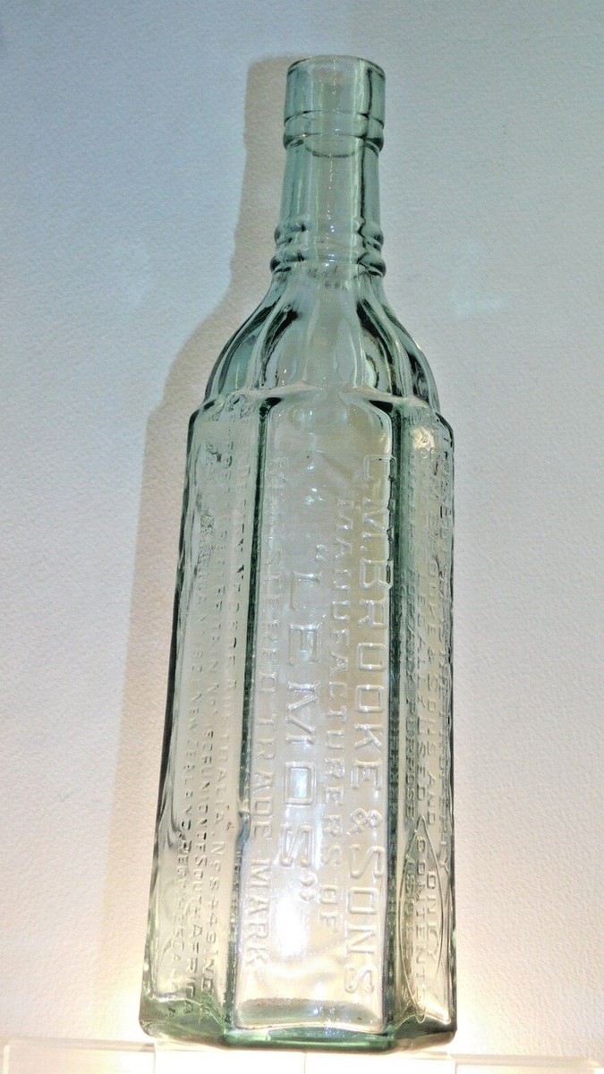 ANTIQUE BOTTLE C.M.BROOKE LEMOS FANCY CORDIAL 7 COUNTRY'S VERSION
