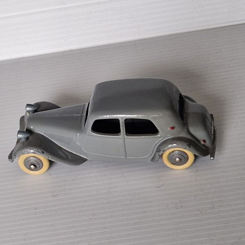 DINKY ancien véritable CITROEN TRACTION AV GRISE 24N Solido Mercury norev - Photo 8/17