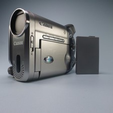 Canon DC10 Handheld DVD-RW Camcorder Silver Tested