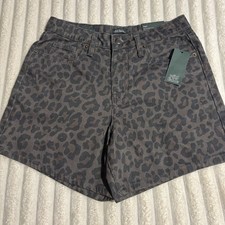 NWT Wild Fable Mid Rise Denim Shorts Dark leopard print Sz 0 / 5 Inseam
