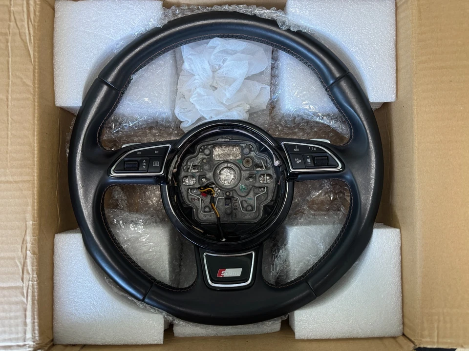 Volante OEM Audi A6 S6 A7 S8 A8 con calefacción y paletas # 4H0419091ANIWL Foto 2 de 4