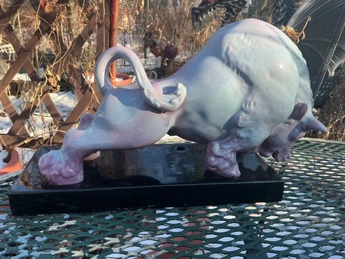 Royal haeger 1940s bison lamp base in mallow glaze Royal Hickman design mcm