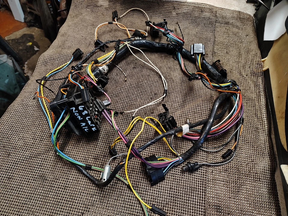 Buick Skylark GS 350 400 1968-69 Special Sport Wagon tablero arnés de cableado sin aire acondicionado Foto 3 de 4