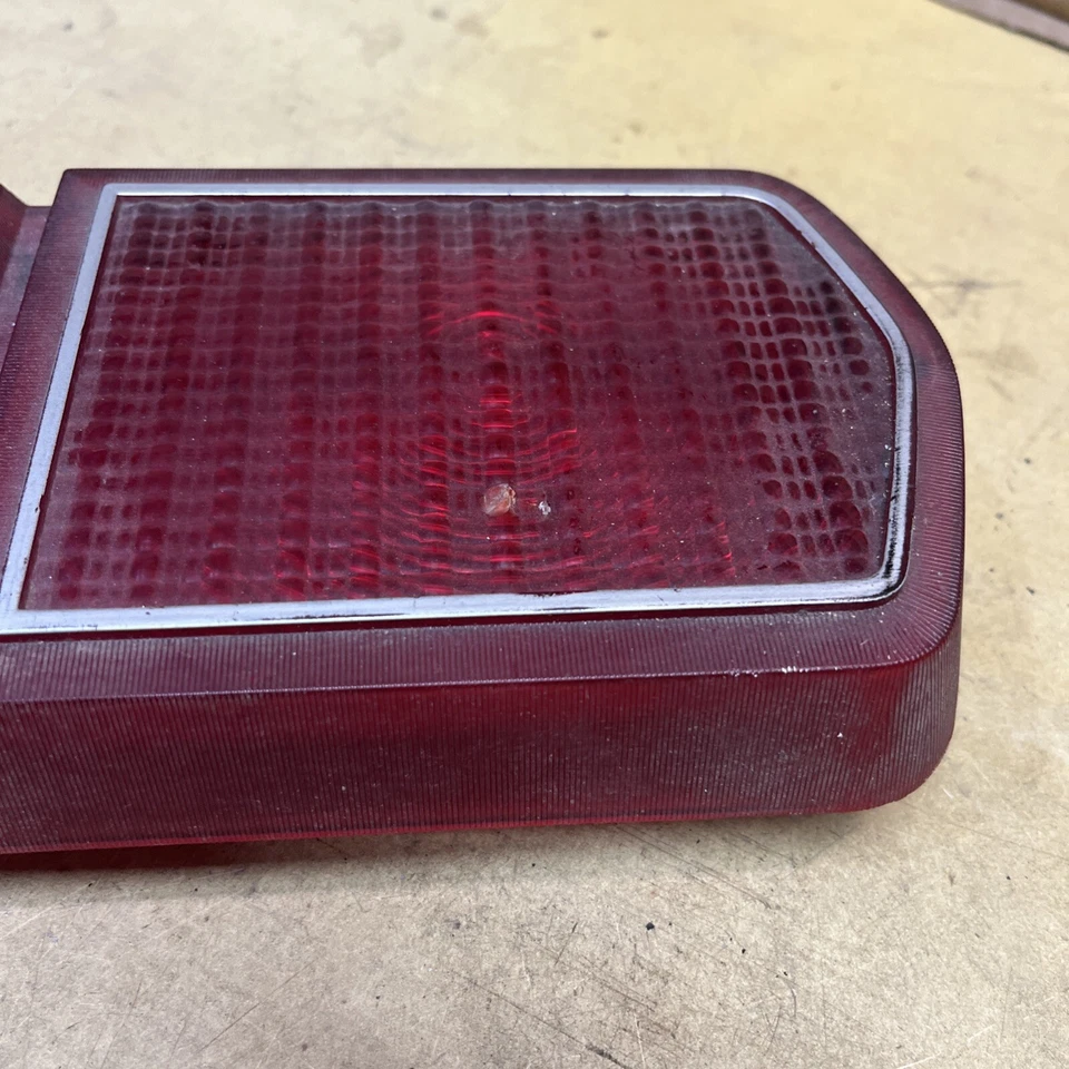 Ford Pinto 1979 1980 luz trasera derecha lado del pasajero Bobcat Foto 4 de 4