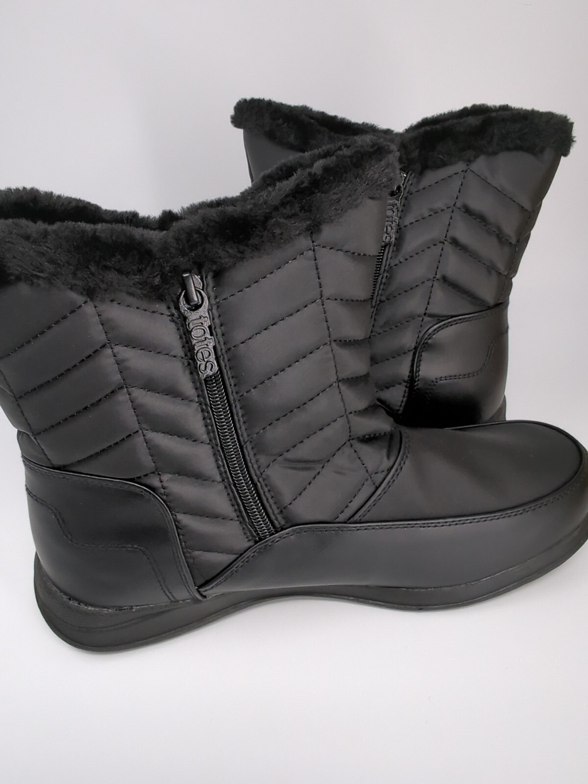 Totes Jara Womens Snow Boots Size 11 Waterproof Black Thermolite Soft