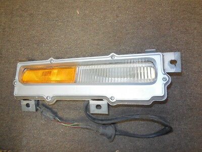 NOS 1970 Lincoln Front Side Marker Lamp Asy LH D0VB-15A219-G