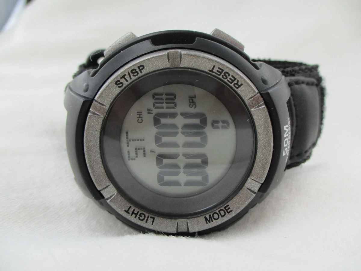 Digital shop watch round