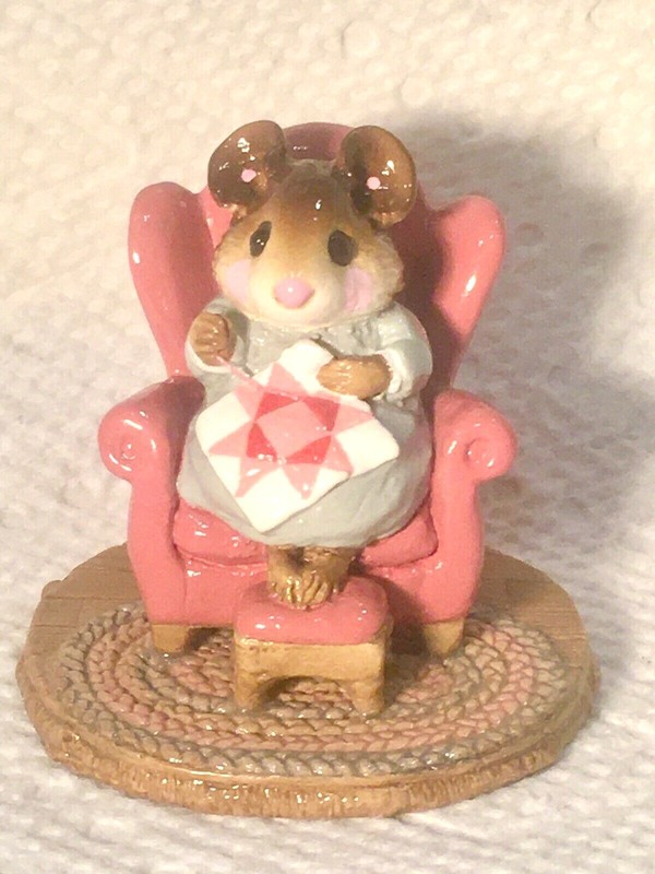 WEE FOREST FOLK  QUILTING BEA MINT WITH BOX