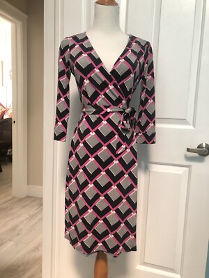 Size DVF Diane von Furstenberg New Julian Two Black Pink Diamond Wrap  Dress