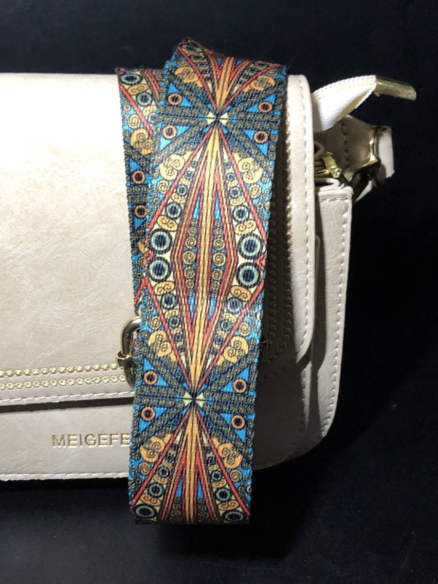 ◇ILLIGO◇ Feather Mini Crossbody Bag Beige MUSINSA | ILLIGO Feather Mini Crossbody Bag Beige