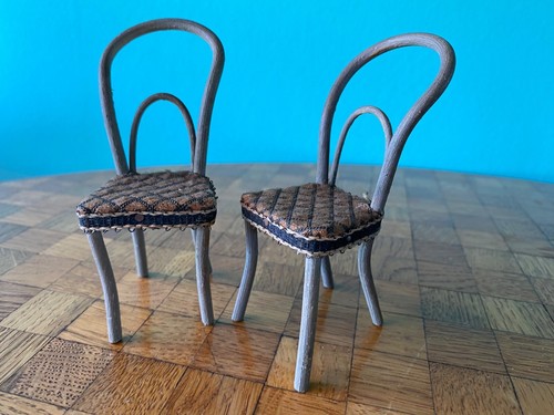 Alte Stühle Stuhl Puppenstube Puppenhaus 1:12 dollhouse chair