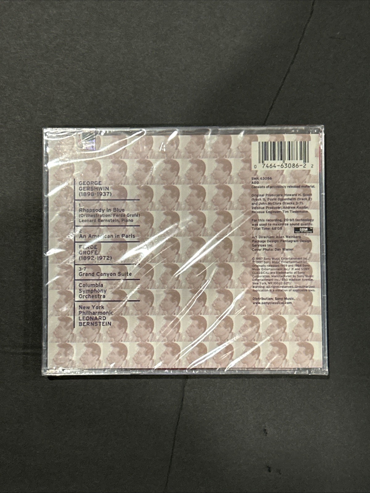 Foto 2 di 2