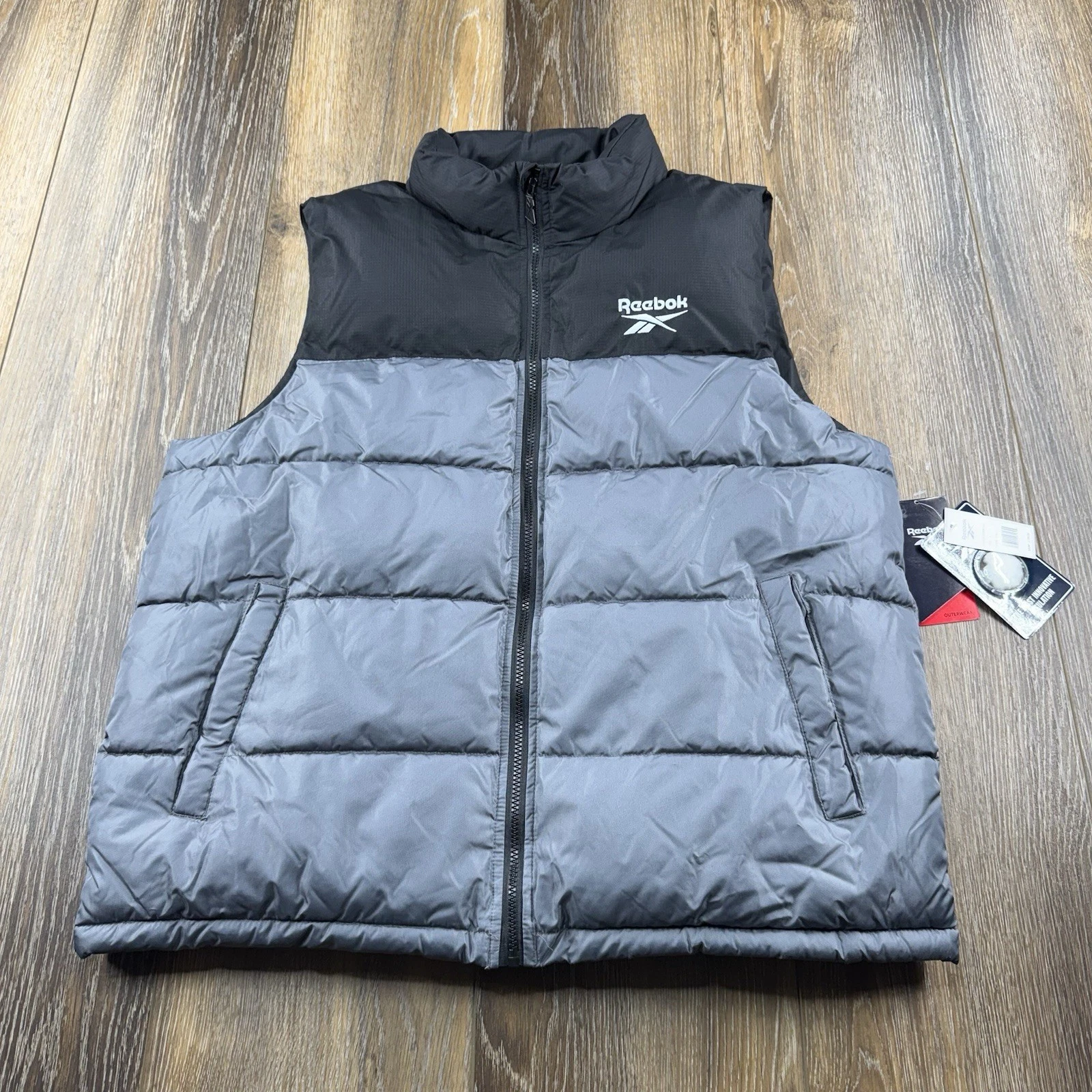 Vintage Reebok Puffer Vest Mens L Fog Gray Black Insulated Jacket NWT OMRB1566