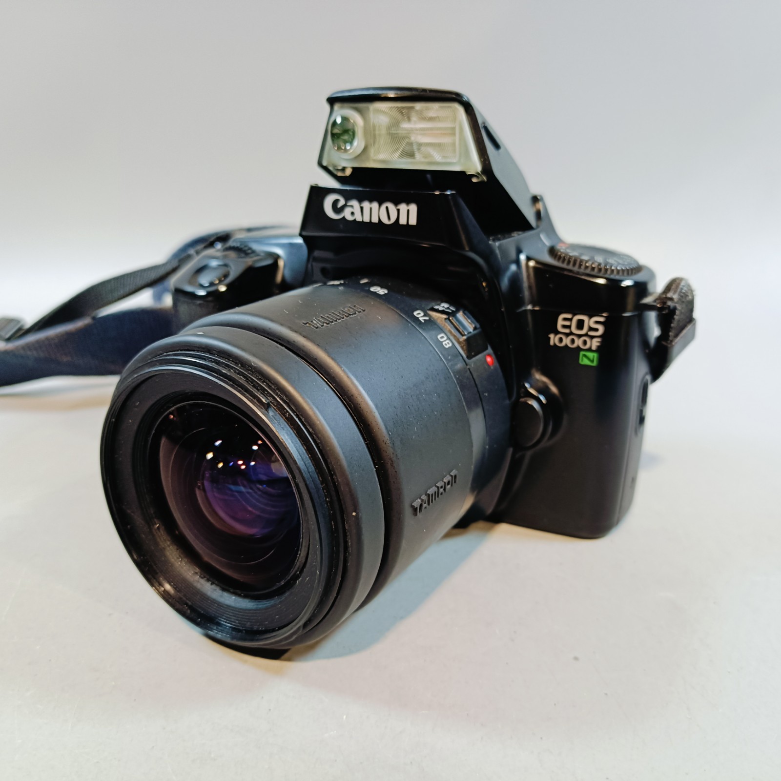 35mm SLR Canon EOS 1000FN 35mm SLR Film Camera With Tamron 28-80mm
