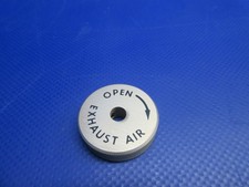 Beech Baron Exhaust Valve Knob P/N 96-550015-23 NOS (0126-735)