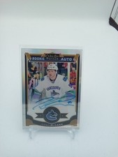 Jared McCann O-Pee-Chee Platinum Rookie Auto