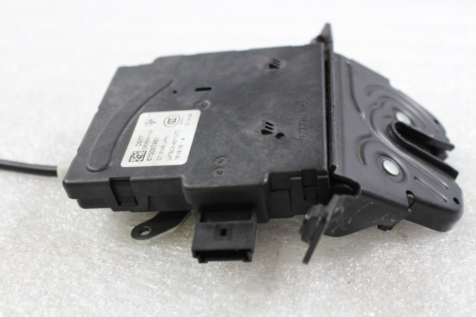 Maserati Ghibli, Rear Lid Lock, Used, P/N 670037461