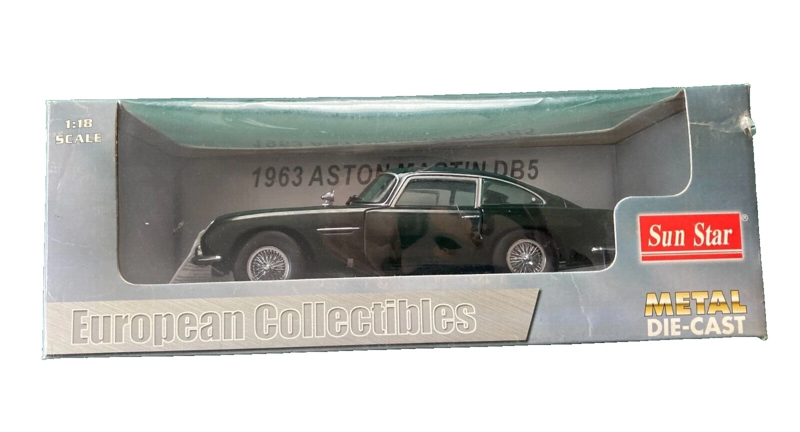 Sunstar 阿斯顿马丁压铸玩具车