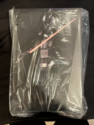 Hot Toys MMS 279 Star Wars Episode IV A New Hope Darth Vader 14 inch Figure NEW