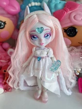 Magic Mixies Pixlings Wynter Bunny Doll