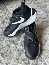 Nike Shoes Team Hustle Youth 7Y US Boys Basketball Black White Sneakers NEW