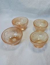4 Jeanette Glass Iris & Herringbone Iridescent Low Foot Sherbets Dessert 