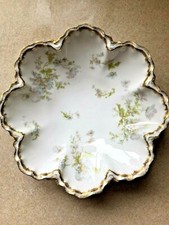 T Haviland Limoges France 9.25 Decorative Bowl Ornate Floral Roses MINT COND