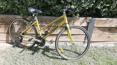 Fluid Women 39 S Hybrid Bike Women S Bicycles Gumtree