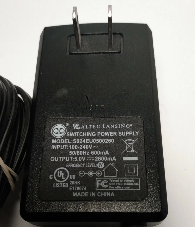 Fuente de alimentación conmutada Altec Lansing S024EU0500260 5,0 V 2600 mA (probada) Foto 2 de 3