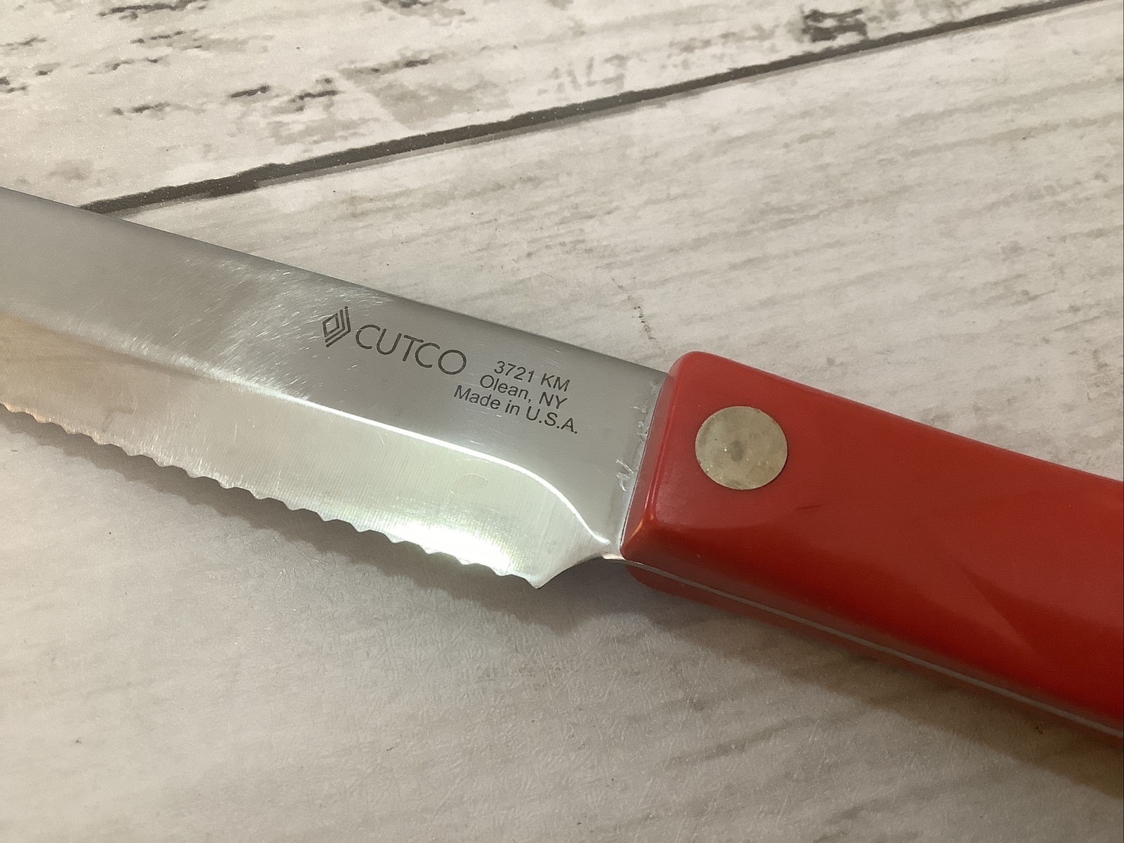 Cutco 3721 KR 97/8" Santoku Trimmer Knife Red Handle eBay