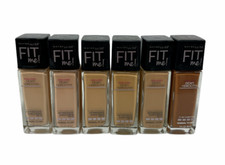 Maybelline Fit Me Foundation SPF18 Dewy + Smo...