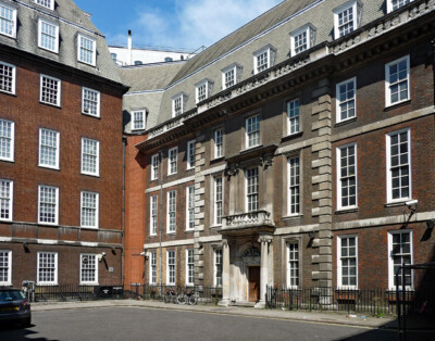 FOTO LONDON HARRINGTON HAUS CRAIG'S COURT VERSTECKT NUR EINEN KURZEN STEINWURF F